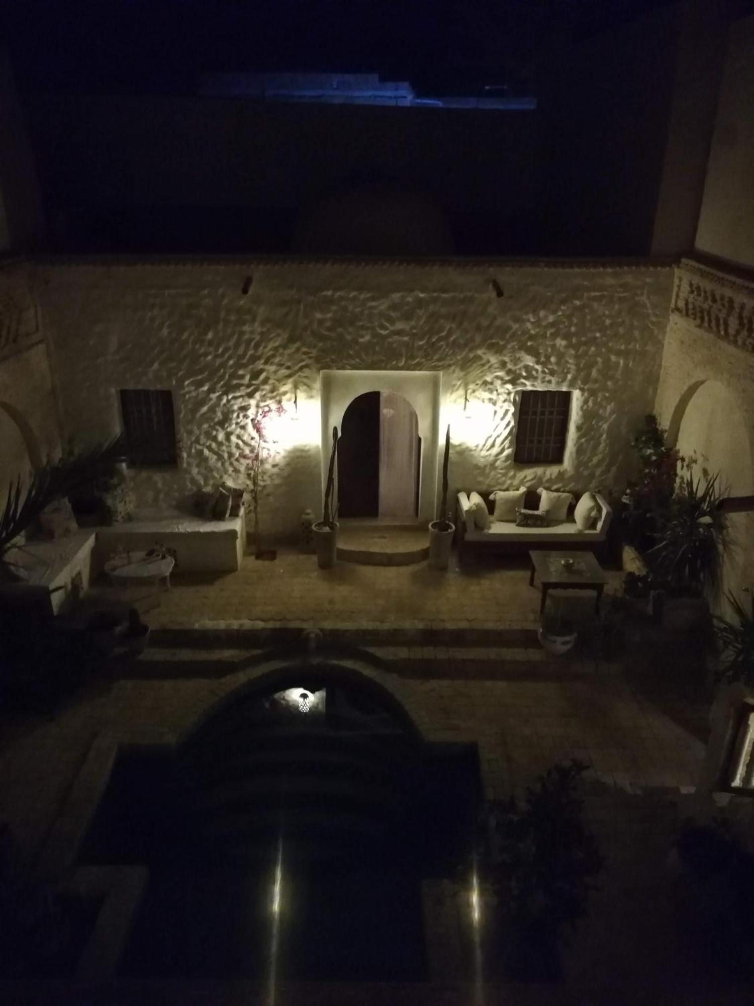 Riad Dar El Caid - Palais XIII Siecle Tozeur Kültér fotó